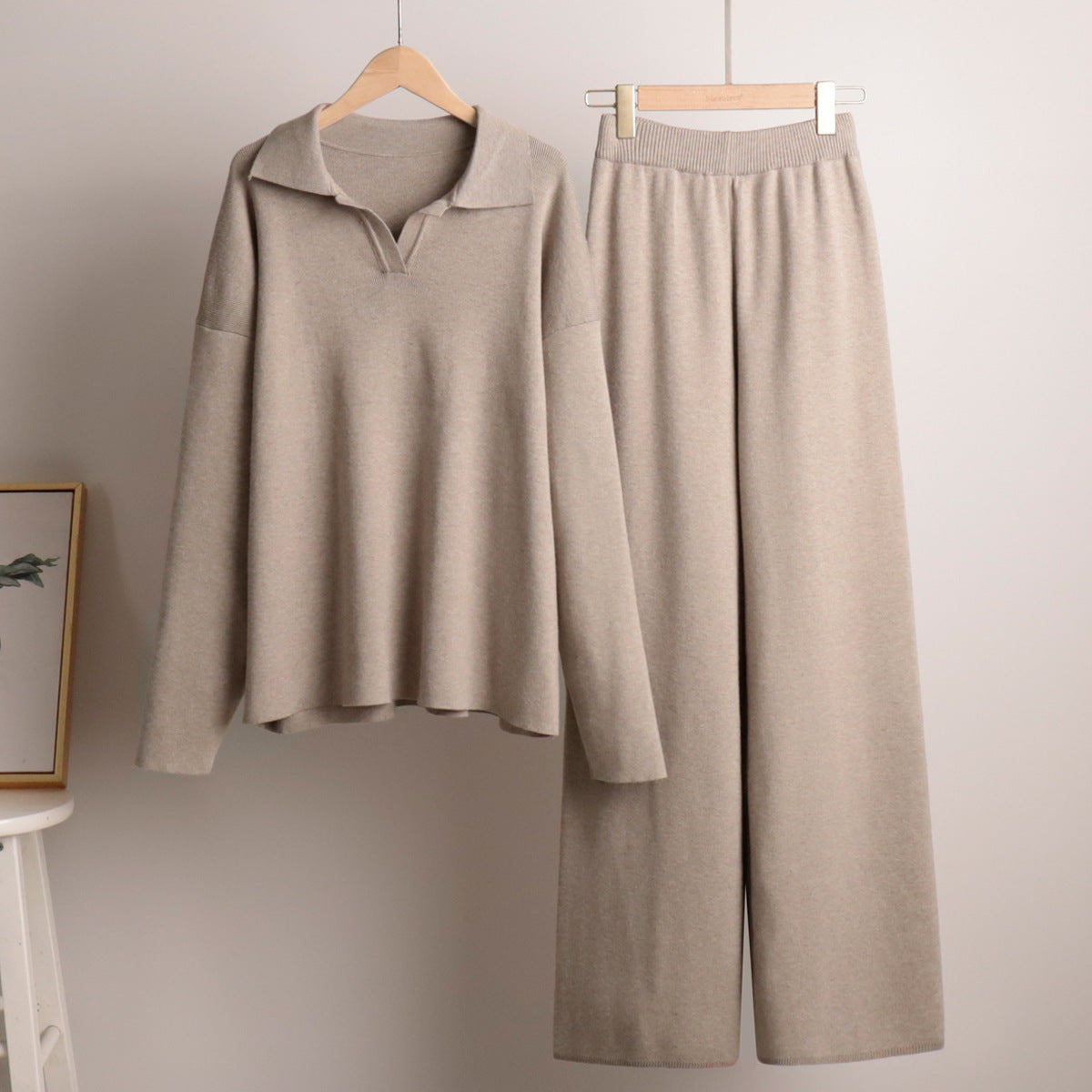 Paulien | Dames Gebreide Set – Polo Trui & Wijde Broek